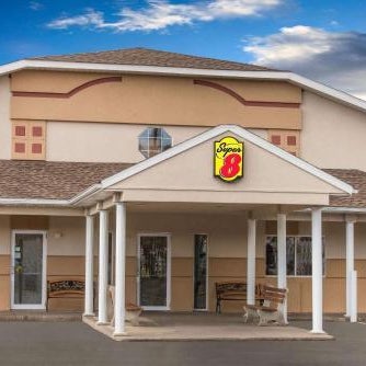 Super 8 by Wyndham Clearfield Thumbnail