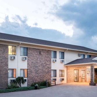 Super 8 by Wyndham Milbank SD Thumbnail
