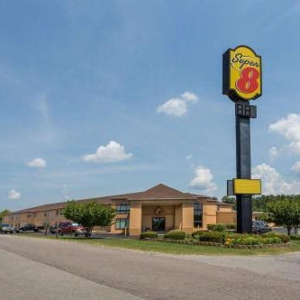 Super 8 by Wyndham Dickson Thumbnail