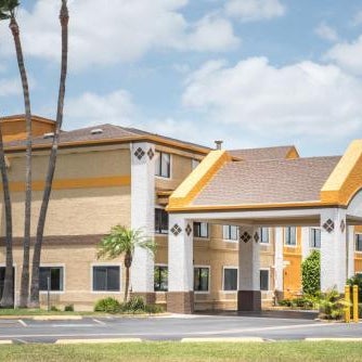 Super 8 by Wyndham Harlingen TX Thumbnail