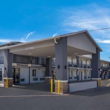 Econo Lodge Waco North I-35 Thumbnail