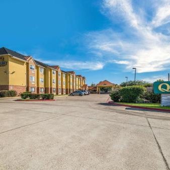 Quality Inn & Suites North Mesquite I-30 Thumbnail