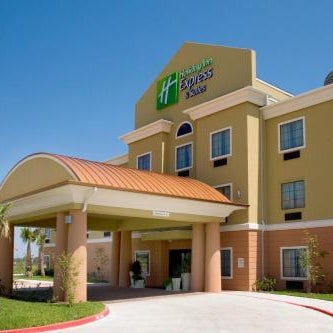 Holiday Inn Express Hotel and Suites Kingsville By IHG Thumbnail