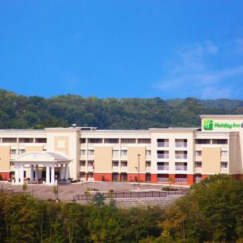 Holiday Inn Express Cincinnati West By IHG Thumbnail