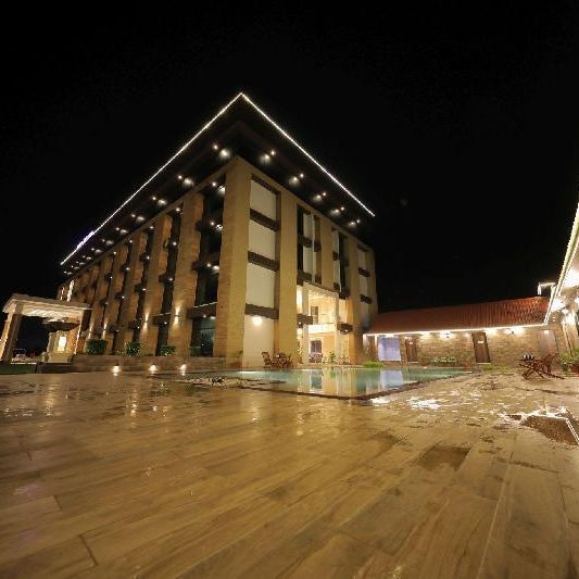 Sarovar Portico Somnath