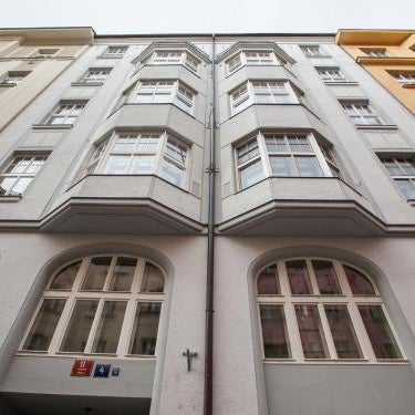 Golden Prague Rooms Thumbnail