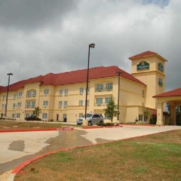 La Quinta Inn & Suites by Wyndham Longview North Thumbnail