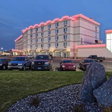 St. Albert Inn & Suites Thumbnail