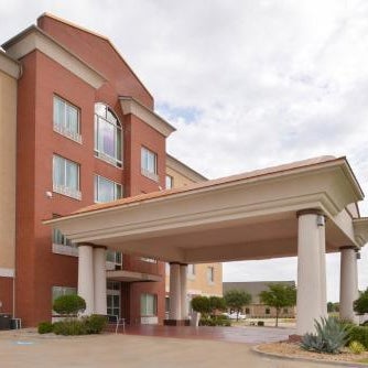 Holiday Inn Express & Suites Royse City - Rockwall by IHG