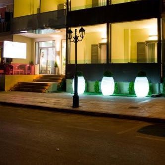 Onira Boutique