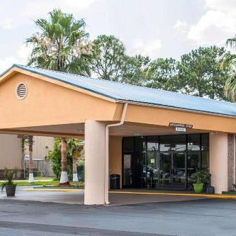Quality Inn Hinesville Thumbnail