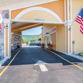 Quality Inn North Conway Thumbnail