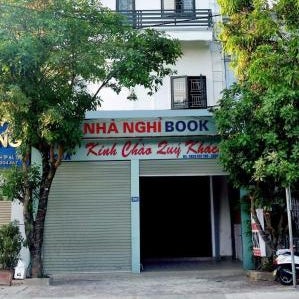 Nhà nghỉ Book