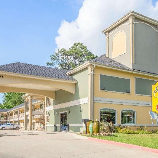 Super 8 by Wyndham Mansfield LA Thumbnail