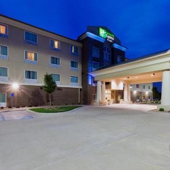 Holiday Inn Express Hotel & Suites Salina By IHG Thumbnail