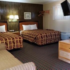 Grand Motel Thumbnail