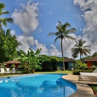 Hotel Bahia Esmeralda Thumbnail