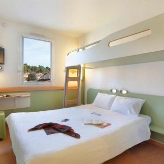 First Inn Hotel Thumbnail