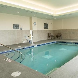 La Quinta Inn & Suite by Wyndham Lake City Thumbnail