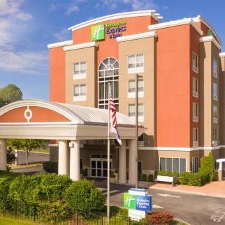 Holiday Inn Express Hotel & Suites Chattanooga Downtown By IHG Thumbnail