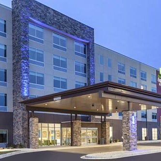 Holiday Inn Express And Suites Hudson I-94 By IHG Thumbnail
