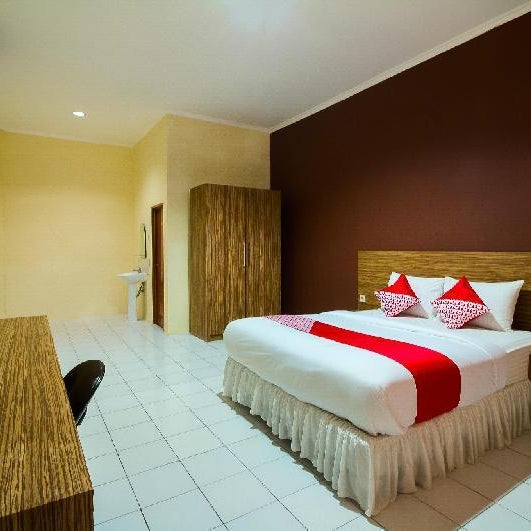OYO 688 Grand Pakidulan Hotel