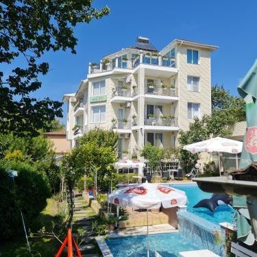 Hotel Rai