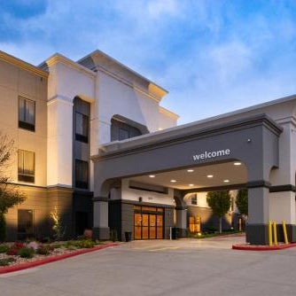 Hampton Inn By Hilton Kansas City Northeast Thumbnail