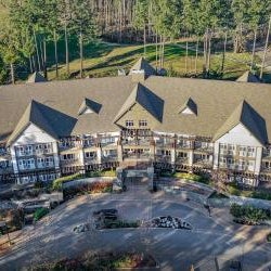 Fairways Hotel on the Mountain Thumbnail