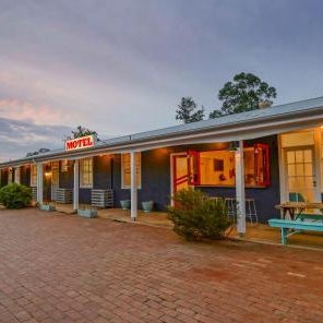The Platypus Accommodation & Cafe