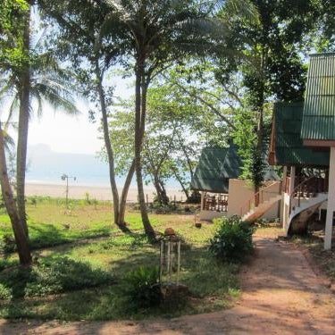 Cameron Island Resort