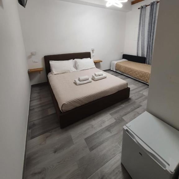 5 Terre Station Rooms