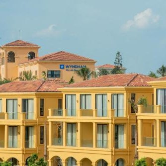 Wyndham Sky Lake Resort and Villas