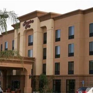 Hampton Inn By Hilton Visalia Thumbnail