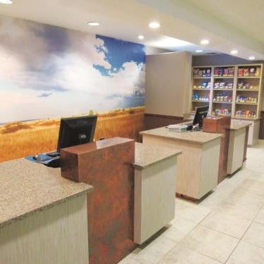 La Quinta Inn & Suites by Wyndham Olathe Thumbnail