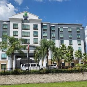 Holiday Inn Express & Suites Orlando - International Drive By IHG Thumbnail