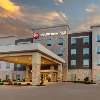 Best Western Plus St. Louis Airport Hotel Thumbnail