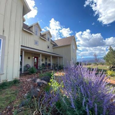 SkyRidge Inn Thumbnail