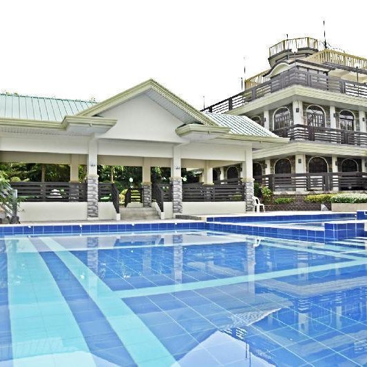 Villa Esmeralda Bryan's Resort Hotel and Restaurant