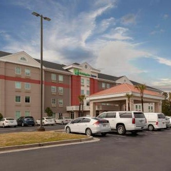 Holiday Inn Express Myrtle Beach-Broadway at the Beach By IHG Thumbnail