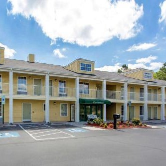 Quality Inn Laurinburg Thumbnail