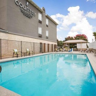 Country Inn & Suites by Radisson, Austin North (Pflugerville), TX Thumbnail