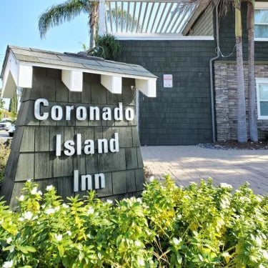 Coronado Island Inn Thumbnail