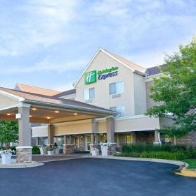 Holiday Inn Express Hotel & Suites Chicago-Deerfield/Lincolnshire By IHG Thumbnail