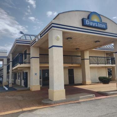 Days Inn by Wyndham Oklahoma City West Thumbnail