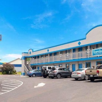 Travelodge by Wyndham Richmond IN Thumbnail