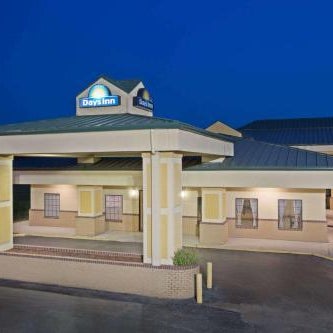 Days Inn by Wyndham Hammond Thumbnail