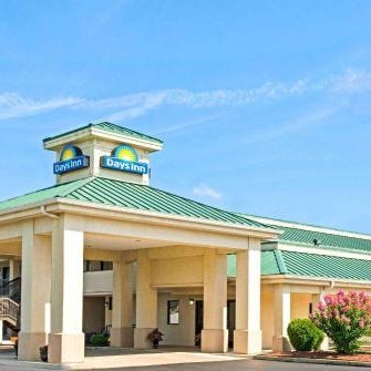 Days Inn by Wyndham Covington Thumbnail