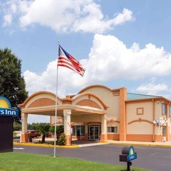 Days Inn by Wyndham Coliseum Montgomery AL Thumbnail