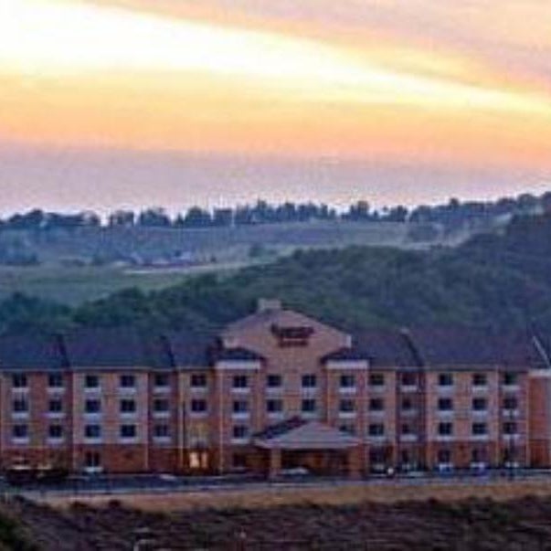 Fairfield Inn & Suites by Marriott Morgantown Thumbnail